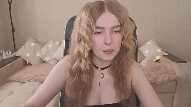 ViolettaLopez online show from 02-05-26, 10:11