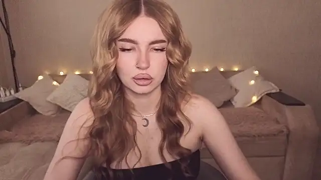 ViolettaLopez online show from 07-11-26, 12:49