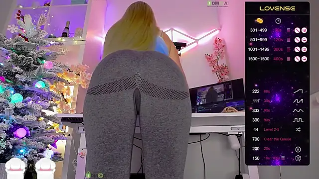 Elena-Marilyn online show from 11-30-25, 09:04