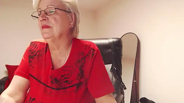 LaylaMilf online show from 03-06-26, 07:31