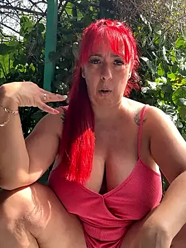 sofy alone online show from 10-21-25, 06:40