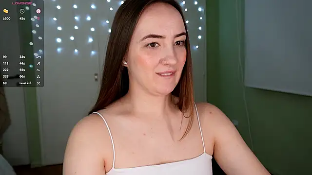 Snapshot of Black_Eva_ chatting on 02-15-25, 02:22 Black Eva online show from 02-15-25, 02:22