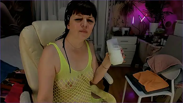 Cutie orgasm online show from 07-04-26, 07:07