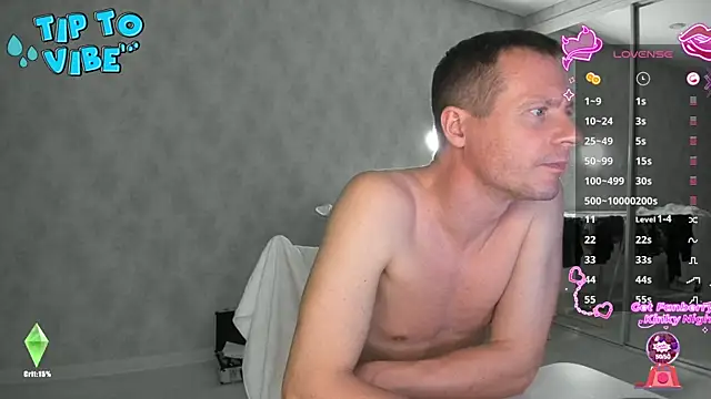 Snapshot of Smallnipples chatting on 04-27-26, 04:27 Smallnipples online show from 04-27-26, 04:27