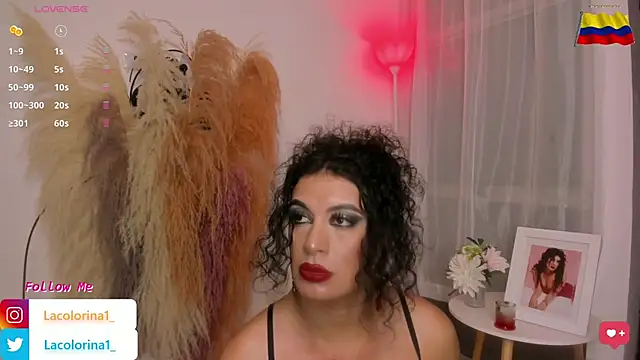 LaColorina  online show from 09-10-25, 05:06