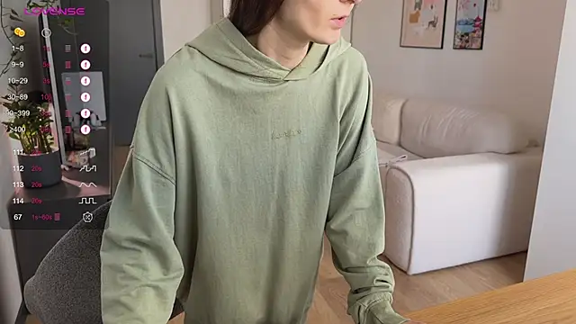 Chantwow online show from 09-14-25, 10:26