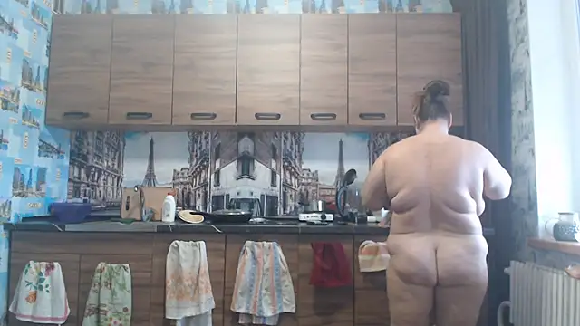 Amy August online show from 03-04-26, 06:54