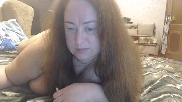 Amy August online show from 04-13-26, 05:50