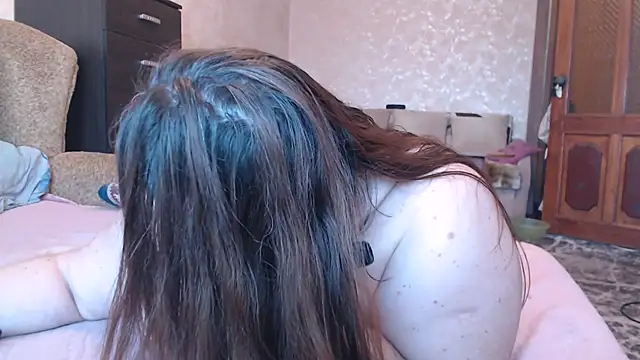 Amy August online show from 02-01-26, 07:17