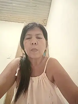 TropicalFlower online show from 05-08-26, 12:42
