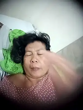 TropicalFlower online show from 11-12-25, 07:18