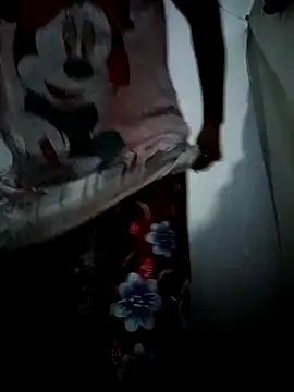 TropicalFlower online show from 01-10-26, 07:36