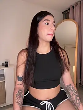 Veronica ar online show from 04-19-26, 08:55