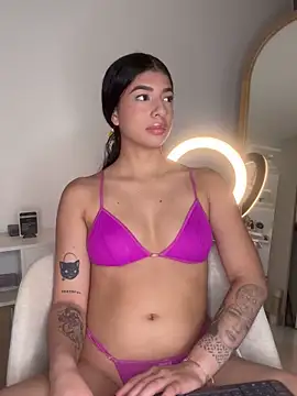Veronica ar online show from 04-24-26, 02:02