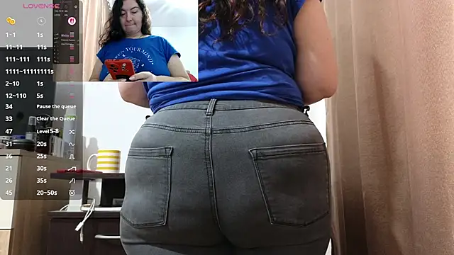 BBW MILF 4U online show from 03-22-26, 09:22