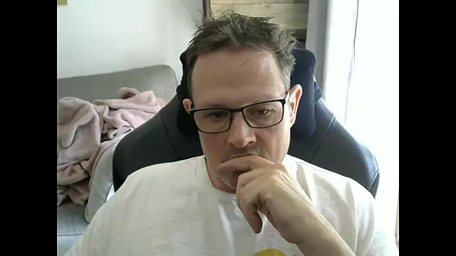 ZebedeePirate online show from 04-17-26, 12:30