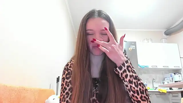 Snapshot of Naughty_Molly chatting on 04-10-26, 05:20 Naughty Molly online show from 04-10-26, 05:20