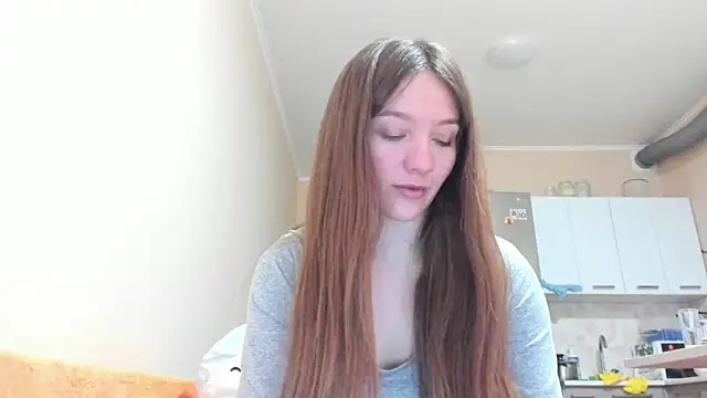 Snapshot of Naughty_Molly chatting on 04-12-26, 04:21 Naughty Molly online show from 04-12-26, 04:21