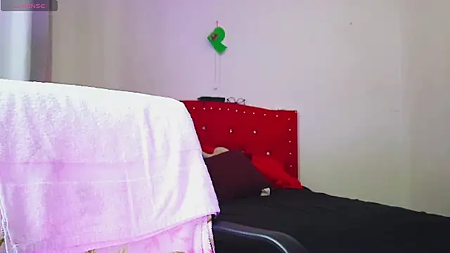 mayhott2 online show from 11-18-25, 05:16