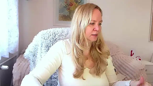 Sarah4you online show from 02-22-25, 02:19