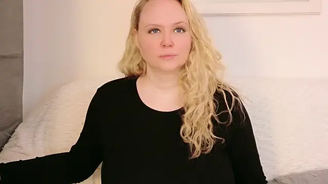 Sarah4you online show from 02-22-26, 03:35