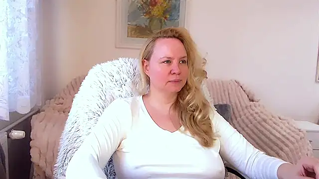 Sarah4you online show from 03-08-25, 03:35