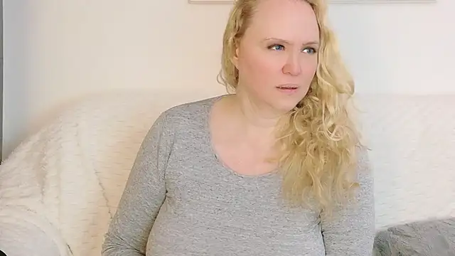 Sarah4you online show from 02-03-26, 05:51