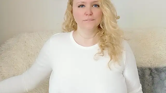 Sarah4you online show from 04-04-26, 12:23