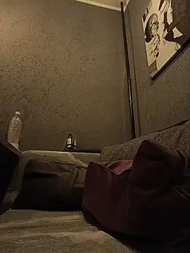 Krasav4ik4ik online show from 04-14-26, 05:29