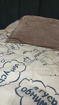 Krasav4ik4ik online show from 10-31-25, 07:21