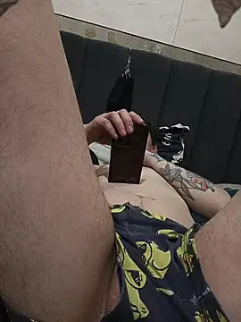 Krasav4ik4ik online show from 04-17-26, 07:38