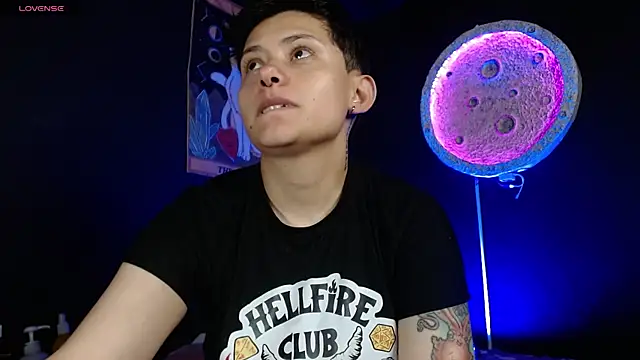 girl intense444 online show from 03-31-26, 01:02