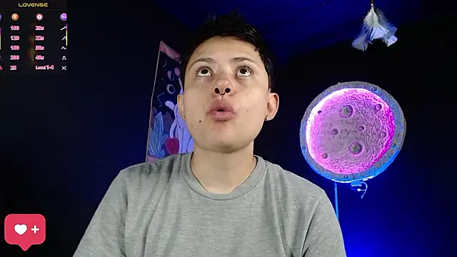 girl intense444 online show from 03-17-26, 01:03