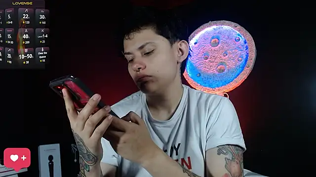 girl intense444 online show from 10-03-25, 01:12