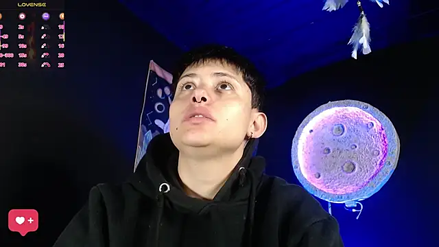 girl intense444 online show from 03-09-26, 12:41