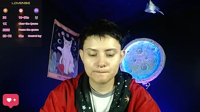 girl intense444 online show from 12-17-25, 01:05