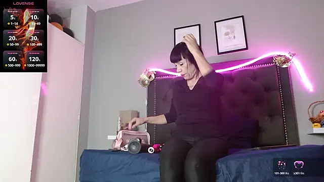 CharlotteLemke online show from 11-28-25, 12:49