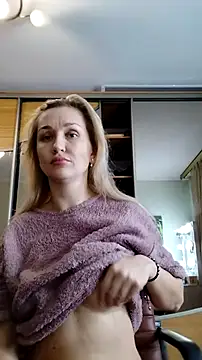 ModelEva online show from 11-20-25, 11:11