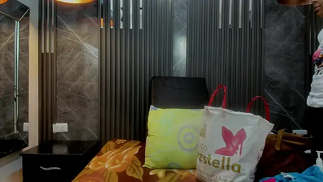 GabyFlowers online show from 01-04-25, 12:16