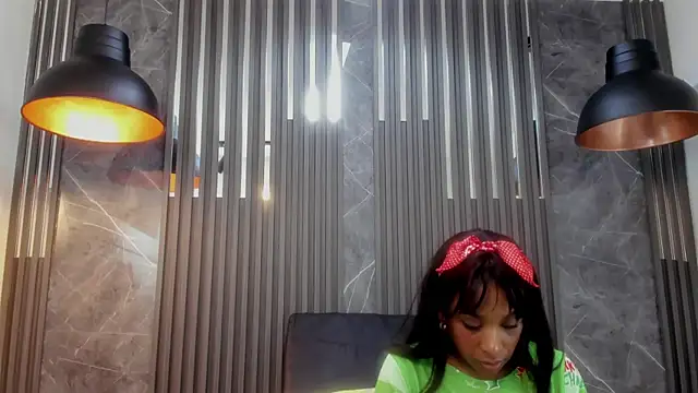 GabyFlowers online show from 12-27-24, 04:54