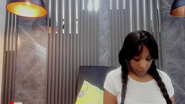 GabyFlowers online show from 12-26-24, 04:04