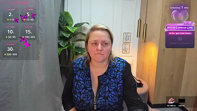 Snapshot of ScarlettSoft chatting on 02-26-26, 05:18 ScarlettSoft online show from 02-26-26, 05:18