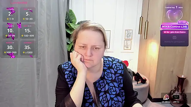 ScarlettSoft online show from 04-10-26, 05:25