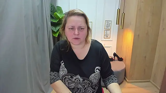 ScarlettSoft online show from 12-17-24, 05:51