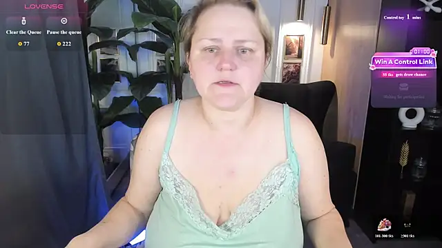 ScarlettSoft online show from 05-16-26, 05:39