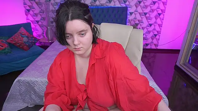 Snapshot of LittleShyy chatting on 05-30-26, 12:44 LittleShyy online show from 05-30-26, 12:44