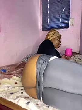 cherryontopy online show from 10-21-25, 10:25