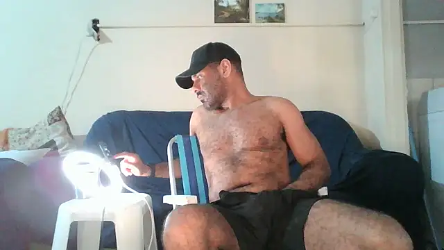Snapshot of MILITARS chatting on 05-07-26, 06:39 MILITARS online show from 05-07-26, 06:39