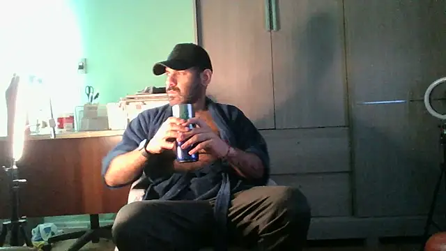 Snapshot of MILITARS chatting on 07-05-26, 12:04 MILITARS online show from 07-05-26, 12:04