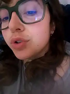 Blulilla69 online show from 03-23-25, 07:31